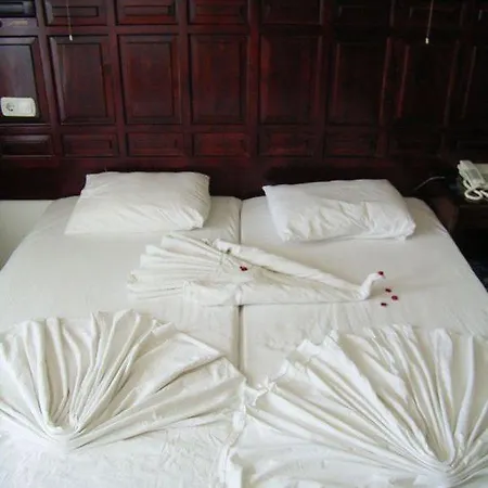 Hotell Grand Vizon Fethiye